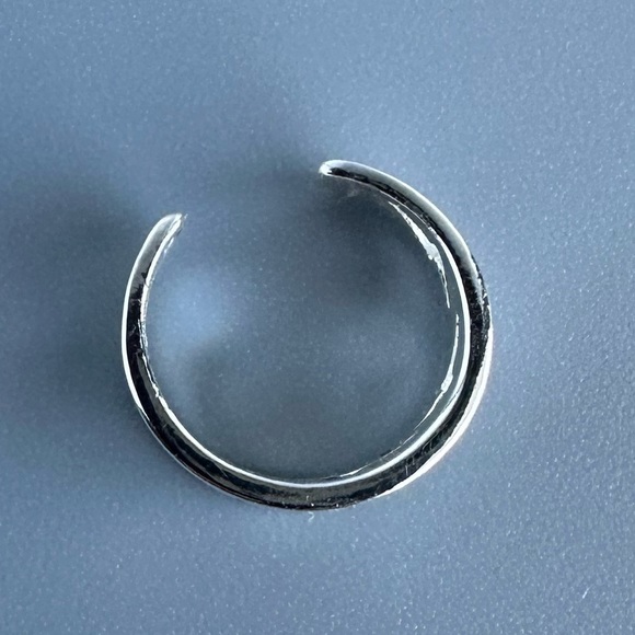 Sterling Silver Lightning Bolt Ear Cuff – Bold Symbolic No Piercing Design - Picture 6 of 7